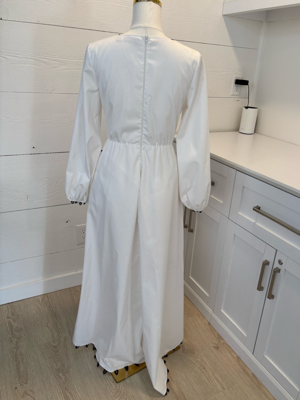 White Midi Dress Black Trim V Neck Long Sleeve Asymmetrical Hem Chicways Size S - Picture 2 of 4